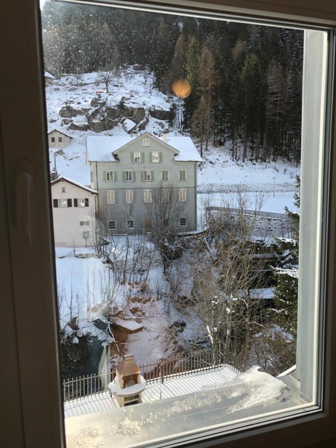 Appartement Alpine Haus à Göschenen Extérieur photo