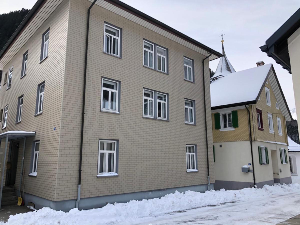 Appartement Alpine Haus à Göschenen Extérieur photo